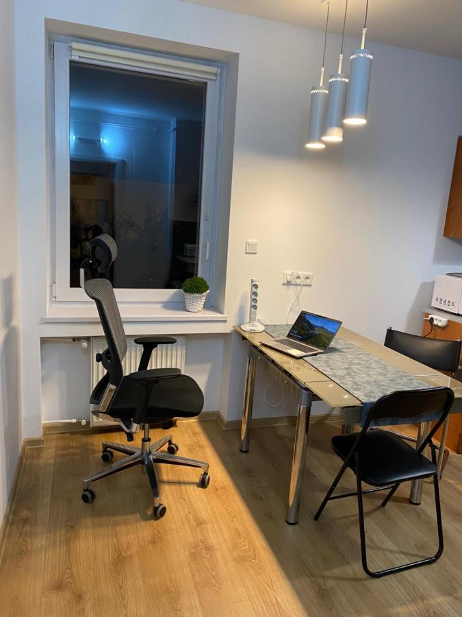 Apartament Czytelnia - Parking Gratis 波兹南 外观 照片